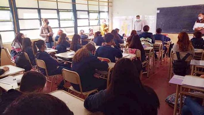 Cinco proyectos van a votación