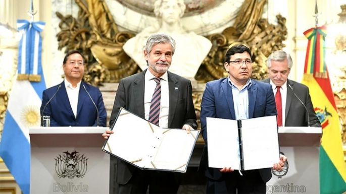 Argentina y Bolivia firman acuerdos para  el desarrollo de la cadena de valor del litio