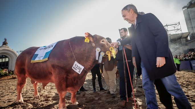 “La Argentina tiene que defender a quienes trabajan”, dijo Schiaretti en la Sociedad Rural