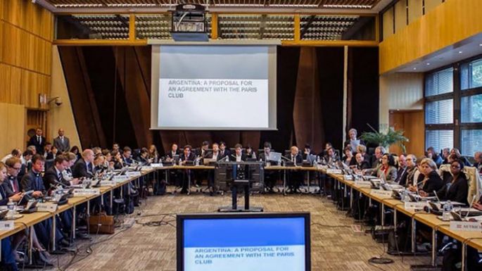 La reunión con el Club de París queda a la espera de designación de un nuevo ministro