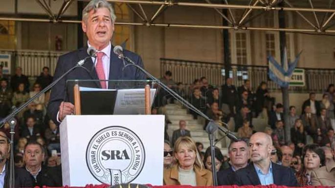 La Rural exige, critica y mete presión