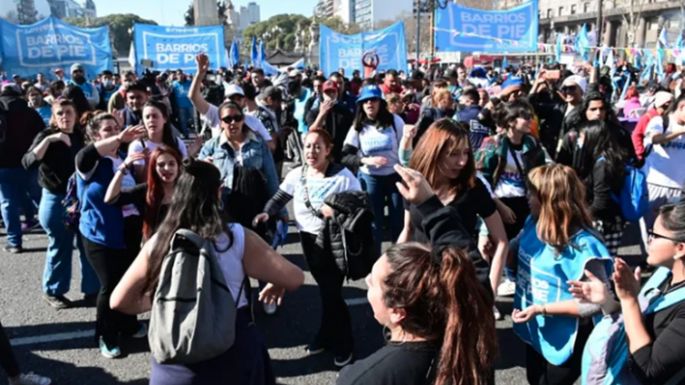 Somos Barrios de Pie se movilizó al Congreso contra "las presiones devaluatorias" del agro