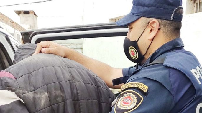 Tres detenidos: uno violento y dos por arrebato y hurto