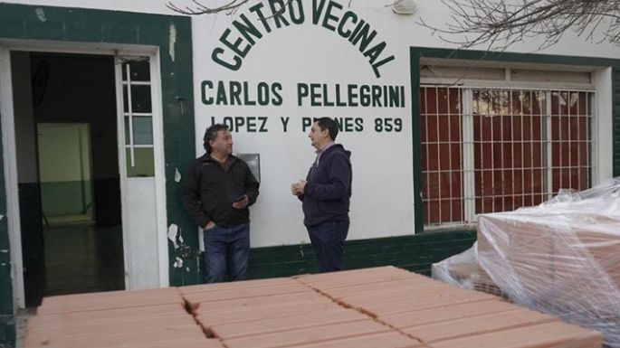 El Centro Vecinal de barrio Carlos Pellegrini recibió 450 ladrillos