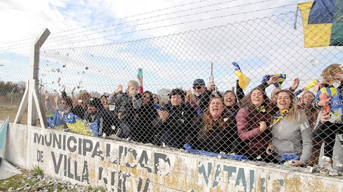 El público emocionó en La Leonera