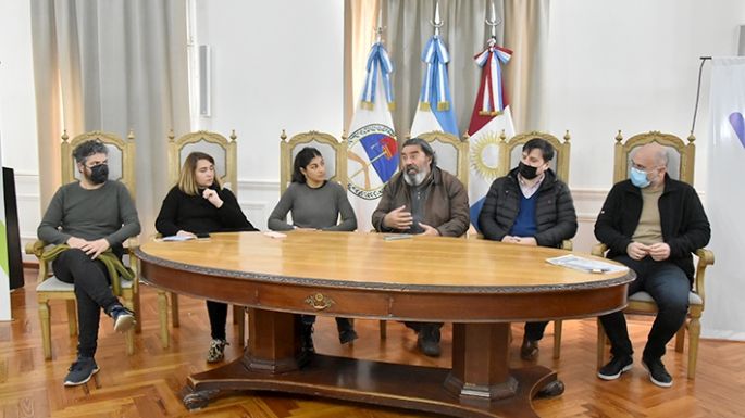 Recibirán beneficios económicos si contratan a personas trans-no binaries