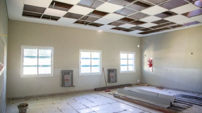 Construyen 30 nuevas aulas en forma simultánea