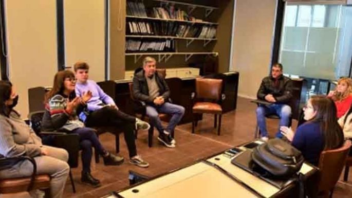 Padres de alumnos piden tener voz