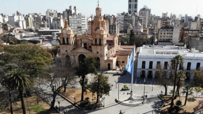 Se conmemora el 449 aniversario de la ciudad de Córdoba