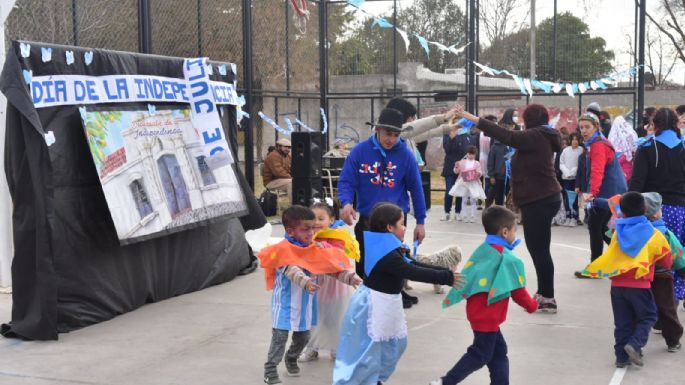 El barrio La Calera celebró el Día de la Independencia