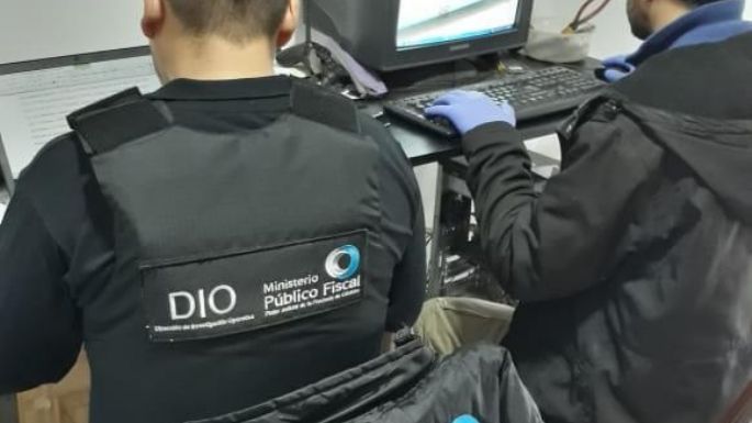 Un hombre detenido por producir material de abuso sexual infantil
