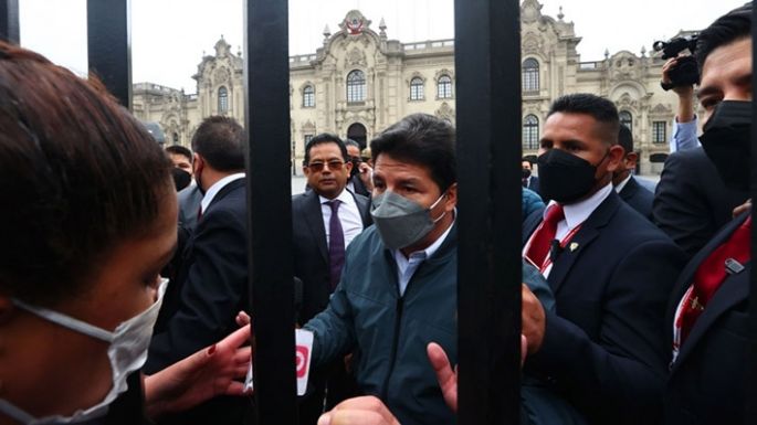 Allanaron la sede del Gobierno