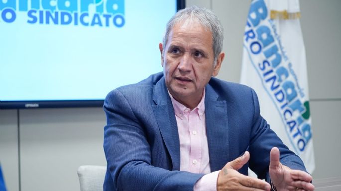 Los bancarios cobrarán en mayo más de 345 mil pesos