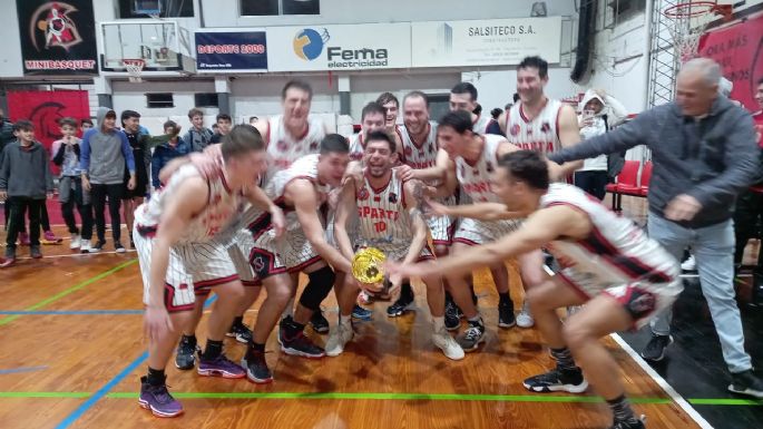 [Video] Sparta salió campeón del Interasociativo