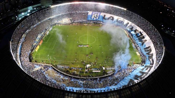 Boca visita a Racing en un clásico "clave" para los objetivos de ambos