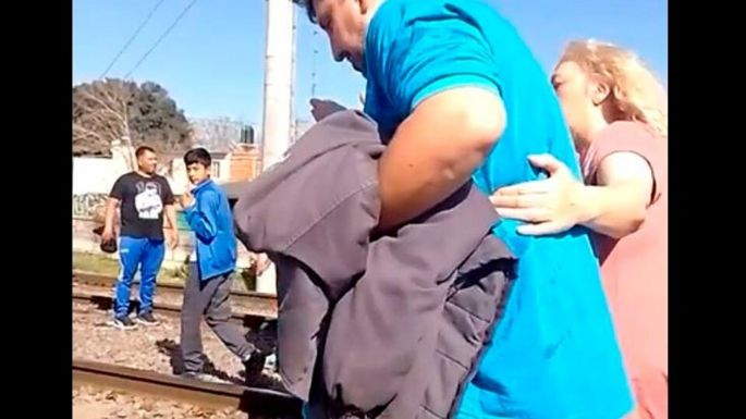 Un niño fue arrollado por un tren y los vecinos quisieron agredir al maquinista