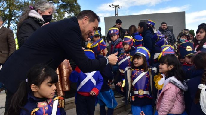 La ciudad recordó a San Martín en un acto con gran presencia de niños