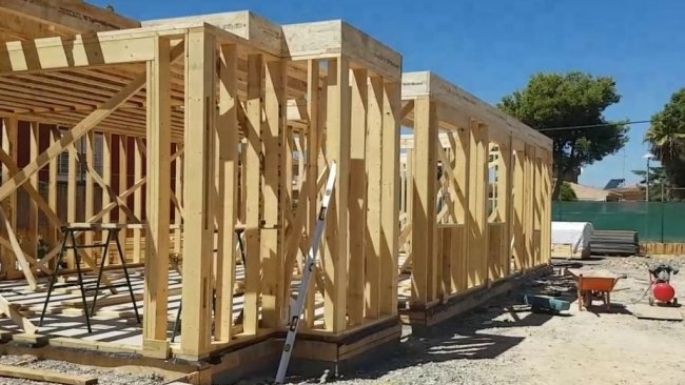 Empresas de viviendas prefabricadas deben dar solución a varios reclamos en la provincia