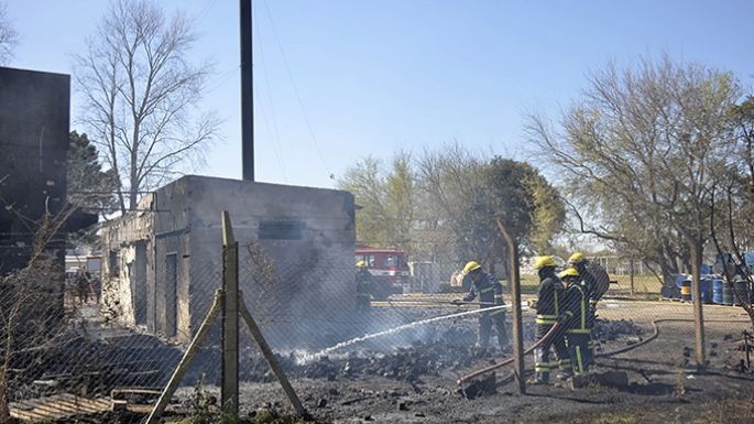 Investigarán las causas del incendio