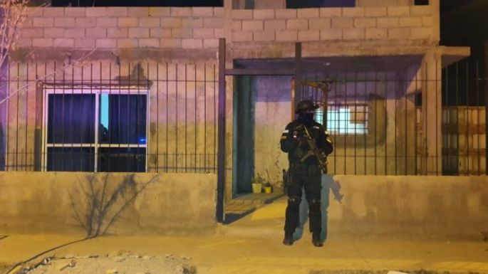 Obligaba a su hijo menor a vender drogas y amenazaba a los vecinos para que no lo denunciaran