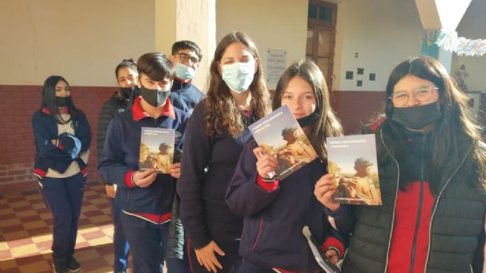 Vacunan en las escuelas