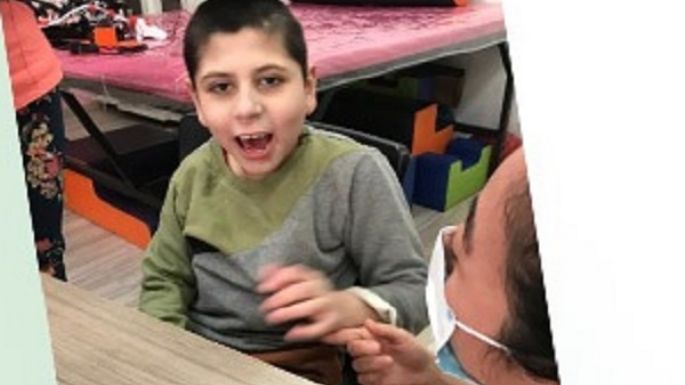 Fabri consiguió su reposera de baño pediátrica