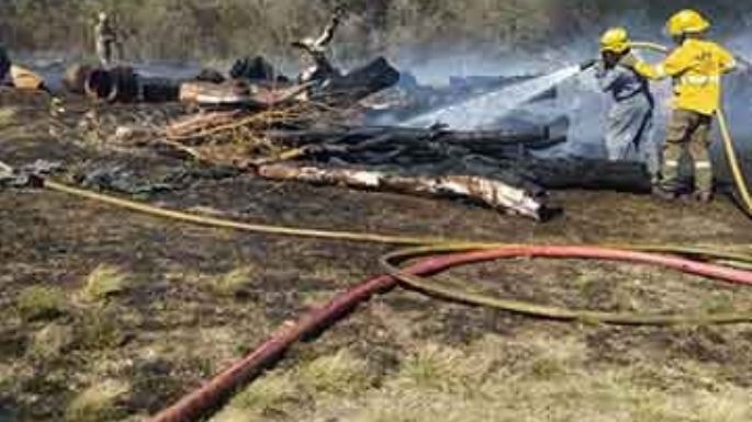 Hubo familias evacuadas y un bombero internado