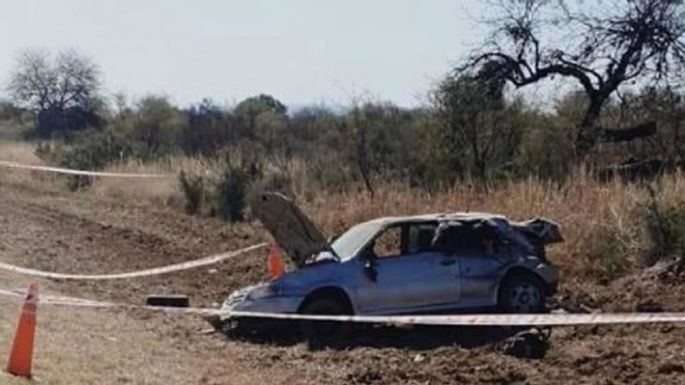 Perdió la vida un adolescente al despistarse un auto en Traslasierra