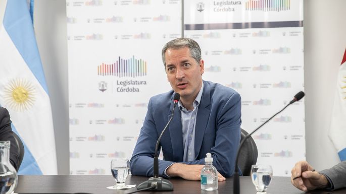 Vialidad Provincial: "Se llamará a licitación para comenzar con la repavimentación de la ruta 6"
