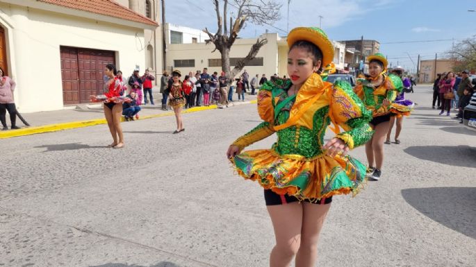 La comunidad boliviana celebró a la Virgen de Urkupiña