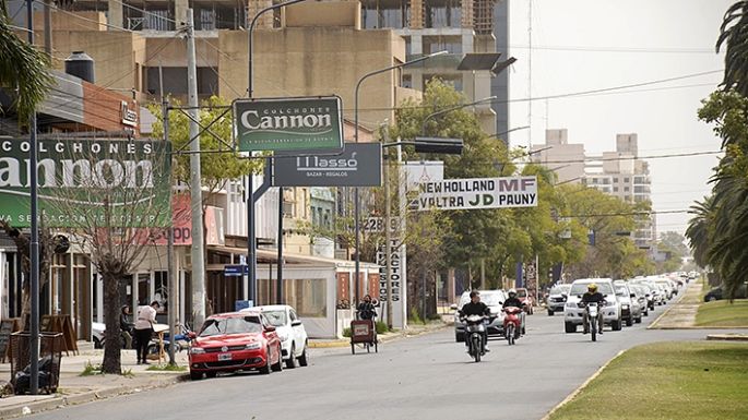 En el primer semestre, abrieron 31 comercios por mes, pero cerraron 20
