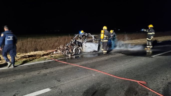 Madrugada fatal: hombres y mujeres murieron en la ruta 158