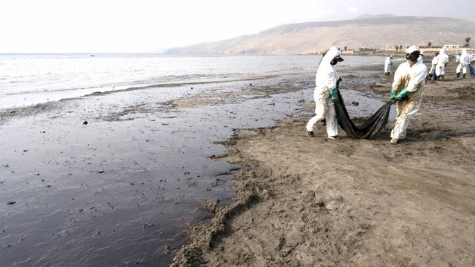 Perú busca reparaciones económicas por su mayor desastre ecológico