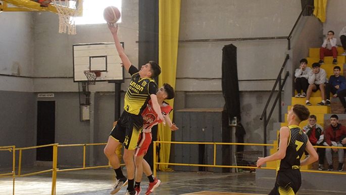 Unión avanzó a la segunda fase