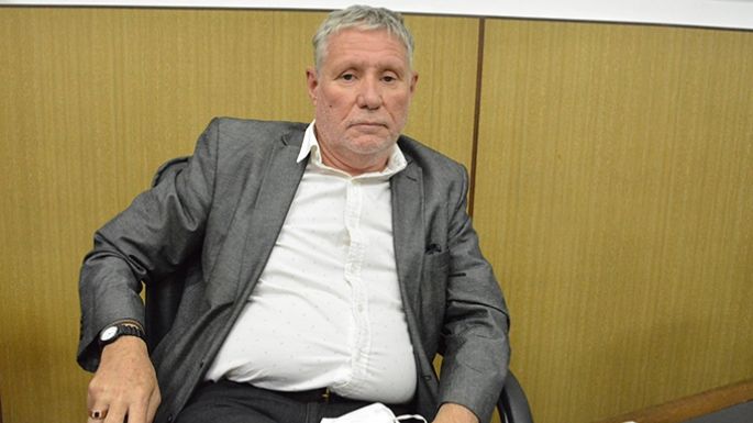 De Falco propone el voto a los 16