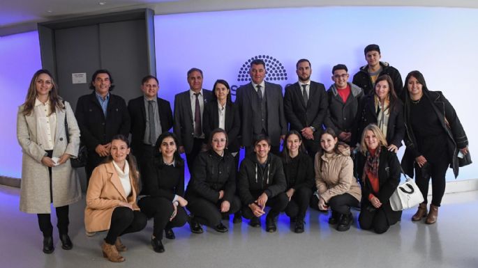 La ESIL recibió un reconocimiento en el Senado de la Nación
