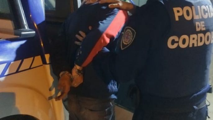 Un hombre intentó ingresar a una vivienda y fue detenido