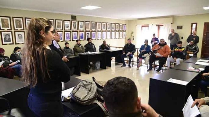 Emprendedores inician capacitación