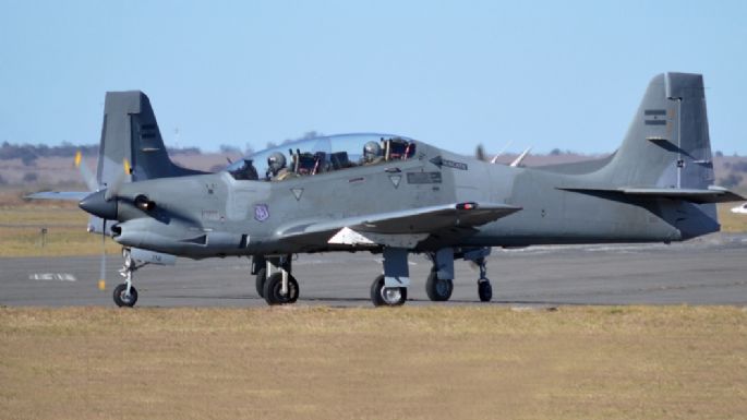 Presentarán mañana el primer Tucano modernizado y el nuevo TC-12B Hurón