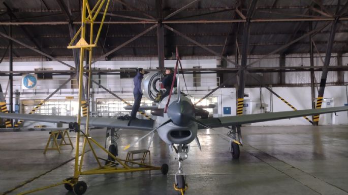 Presentarán mañana el primer Tucano modernizado y el nuevo TC-12B Hurón
