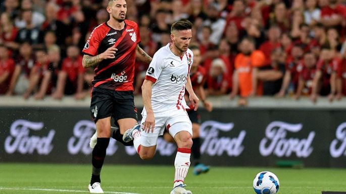 Puntazo del Pincha en rodeo ajeno: 0 a 0 con Paranaense
