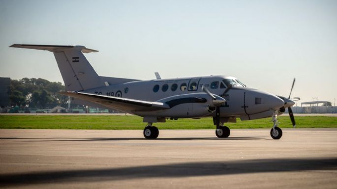 Taiana presentó el tercer Beechcraft TC-12B Hurón y el primer Tucano modernizado en el país
