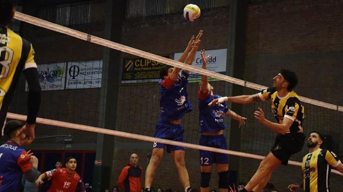 Trinitarios fue el dueño del clásico