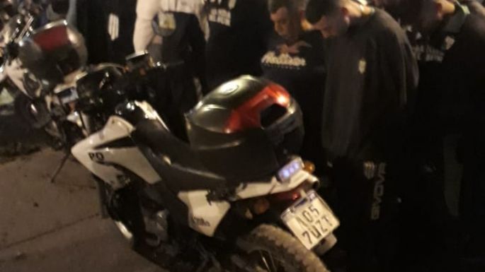 Heridos y detenidos por incidentes entre hinchas de Banfield y la Policía de Córdoba