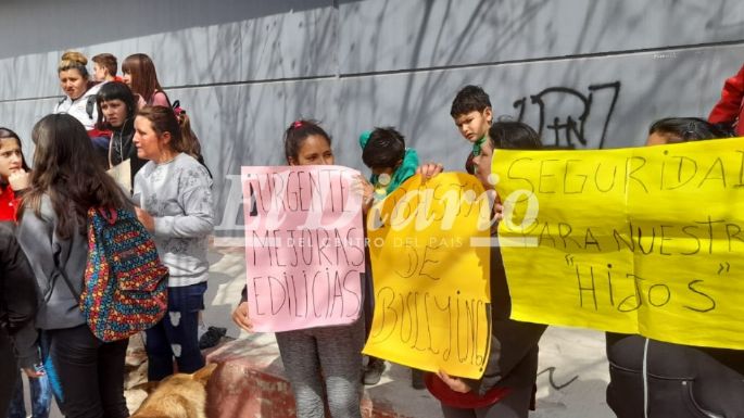 Padres del IPET 322 piden acciones por problemas de conducta de alumnos y mejoras edilicias