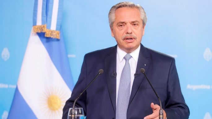 Alberto Fernández va al Foro de París y al G20 en Indonesia
