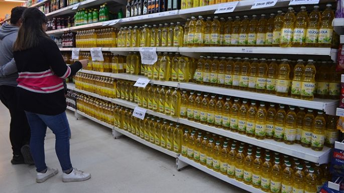 Comprar aceite de girasol, un lujo