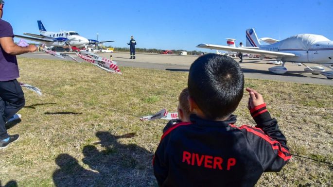 Continúa el Festival Aéreo con gran concurrencia