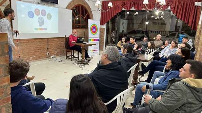 La sede del PRO, primera en tener señalética Braille y pictogramas