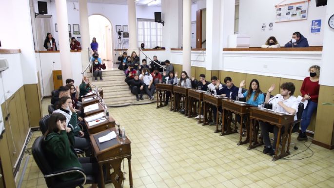 El MST pide el Voto Joven como un homenaje a estudiantes desaparecidos